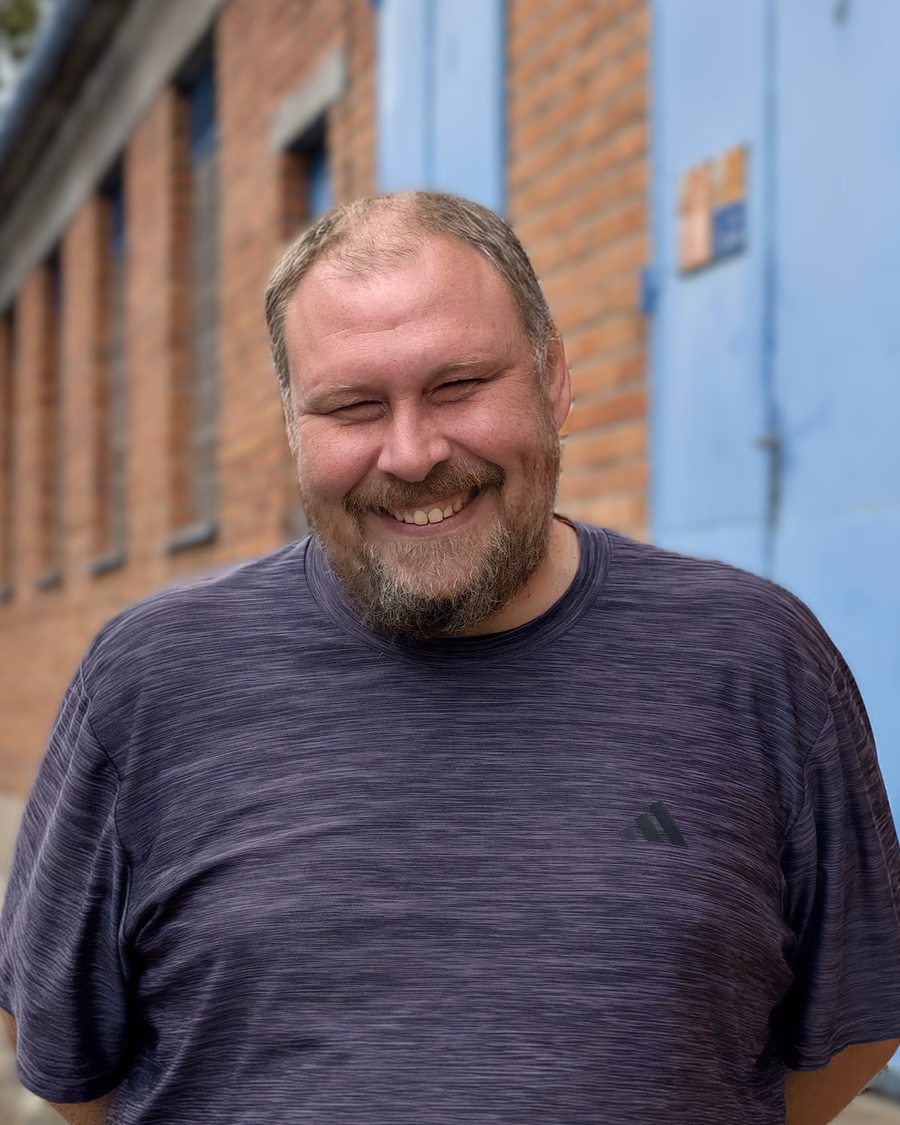 Portret członka zespołu Marq: Jiří Fišner